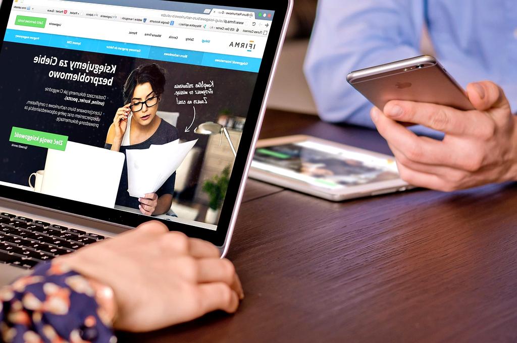 Digital energy bill on tablet
